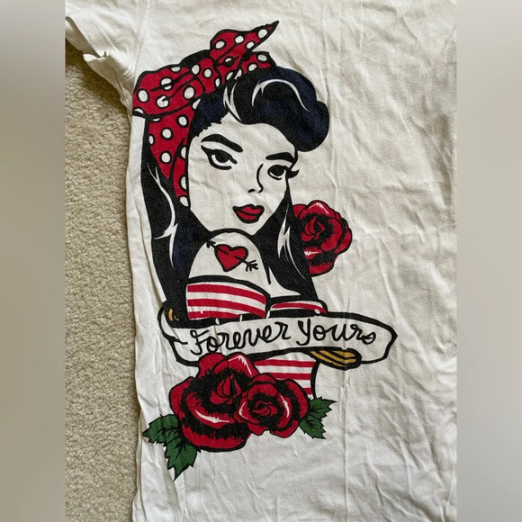 Pinup tee shirt - Picture 3 of 3